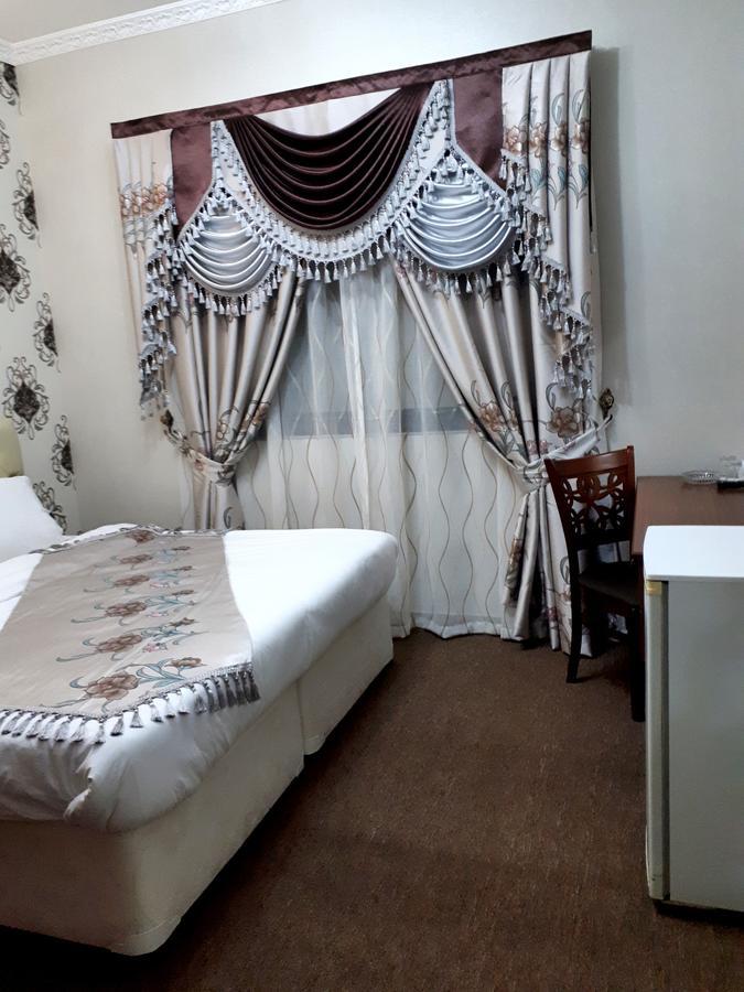 Royal Garden Hotel Dubai Ngoại thất bức ảnh